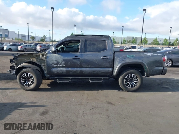 2022 Toyota Tacoma SR5 with VIN 3TMAZ5CN5NM181034, listed as a IAAI auction lot 42243200 with Not provided miles and . Bid and sale history available at DreamBid. Image 15.