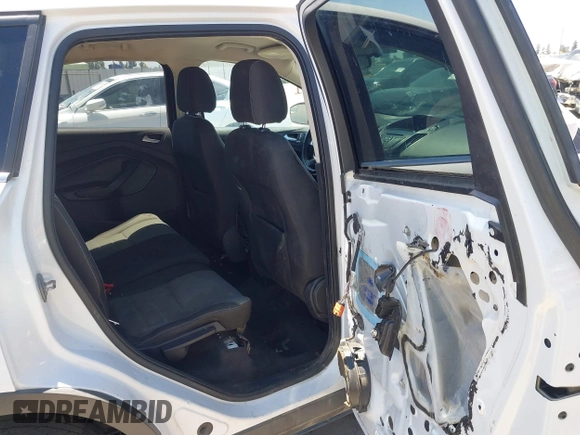 2014 Ford Escape SE with VIN 1FMCU9G98EUA39702, listed as a IAAI auction lot 42683914 with 276,162 mi miles and . Bid and sale history available at DreamBid. Image 8.