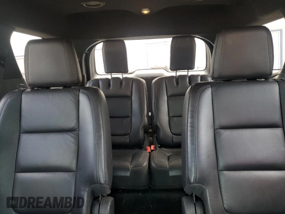 2014 Ford Explorer XLT z VIN 1FM5K8D87EGA97951, wystawiony jako Copart lot #58372625 z przebiegiem 122 462 mil mil oraz Nie do naprawy • Non repairable. Historia ofert i sprzedaży dostępna na DreamBid. Obrazek 10.