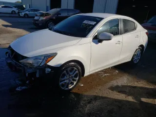 2017 Toyota Yaris iA with VIN 3MYDLBYV6HY152551, listed as a Copart auction lot 69802012 with 125,575 mi miles. Bid and sale history available at carsss.com. Image 1.
