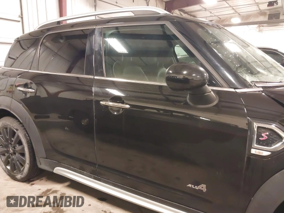 2019 MINI Countryman Cooper S с VIN WMZYT5C59K3G91029, выставлен на аукционе IAAI как лот 42039745 с пробегом 128 365 миль миль и . История ставок и продаж доступна на DreamBid. Изображение 14.