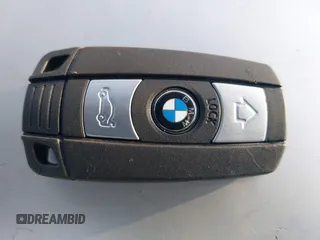 2007 BMW 3 Series 328i with VIN WBAVC53537FZ78563, listed as a IAAI auction lot 41851541 with Not Provided miles and . Bid and sale history available at carsss.com. Image 11.