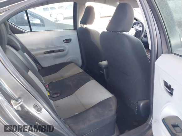 2014 Toyota Prius One with VIN JTDKDTB38E1572456, listed as a IAAI auction lot 41975766 with 88,075 mi miles and . Bid and sale history available at DreamBid. Image 8.