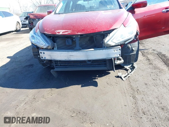 2018 Nissan Altima SV with VIN 1N4AL3AP7JC174100, listed as a IAAI auction lot 41617411 with 99,532 mi miles and . Bid and sale history available at carsss.com. Image 6.