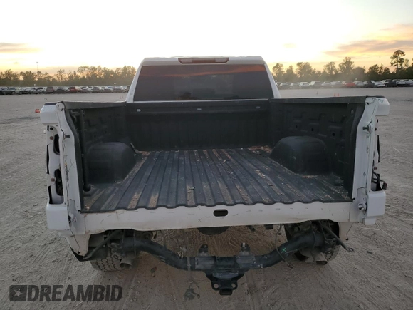 2022 GMC Sierra 1500 Elevation with VIN 3GTU9CET0NG170812, listed as a Copart auction lot 76129774 with 56,539 mi miles and Salvage Title. Bid and sale history available at DreamBid. Image 6.