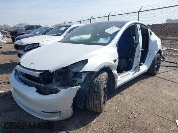 2022 Tesla Model Y Long Range with VIN 7SAYGDEE4NF428434, listed as a IAAI auction lot 41578503 with 35,460 mi miles and . Bid and sale history available at DreamBid. Image 6.