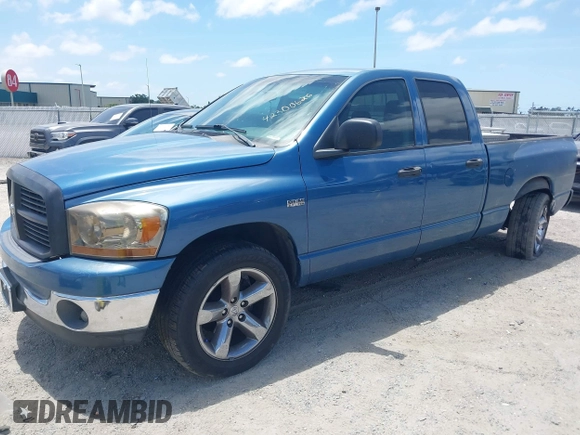 2006 Dodge 1500 SLT z VIN 1D7HA18226S627992, wystawiony jako IAAI lot #42300626 z przebiegiem 201 822 mil mil oraz . Historia ofert i sprzedaży dostępna na DreamBid. Obrazek 17.