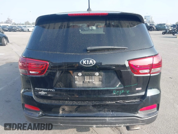 2019 Kia Sorento LX with VIN 5XYPG4A30KG583001, listed as a IAAI auction lot 41225400 with 77,881 mi miles. Bid and sale history available at carsss.com. Image 17.
