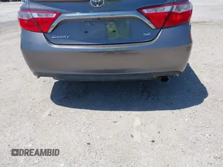 2015 Toyota Camry XLE with VIN 4T1BF1FK7FU020846, listed as a IAAI auction lot 42017645 with 187,129 mi miles. Bid and sale history available at carsss.com. Image 17.