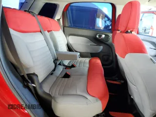 2014 FIAT 500L Easy z VIN ZFBCFABH9EZ001237, wystawiony jako Copart lot #49286045 z przebiegiem 131 824 mil mil oraz Szkoda całkowita • Salvage title. Historia ofert i sprzedaży dostępna na DreamBid. Obrazek 10.