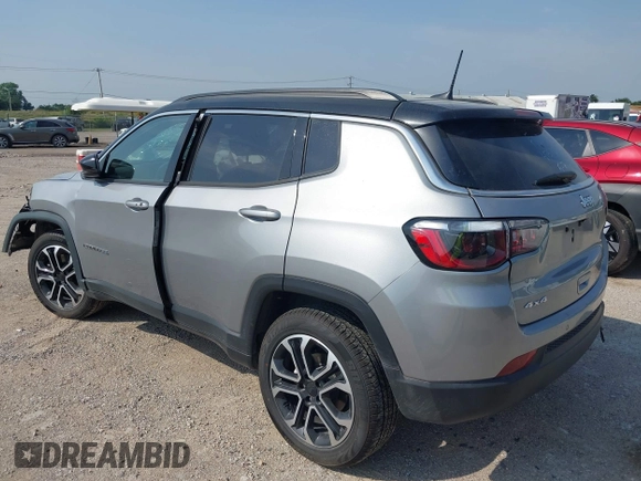 2024 Jeep Compass Limited z VIN 3C4NJDCN4RT595193, wystawiony jako IAAI lot #42275126 z przebiegiem 26 638 mil mil oraz . Historia ofert i sprzedaży dostępna na DreamBid. Obrazek 3.