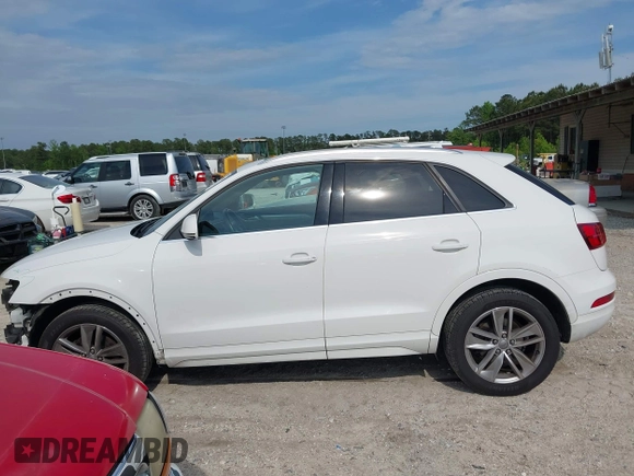 2017 Audi Q3 Premium Plus z VIN WA1HCCFS4HR017356, wystawiony jako IAAI lot #42054078 z przebiegiem 139 691 mil mil oraz . Historia ofert i sprzedaży dostępna na DreamBid. Obrazek 14.
