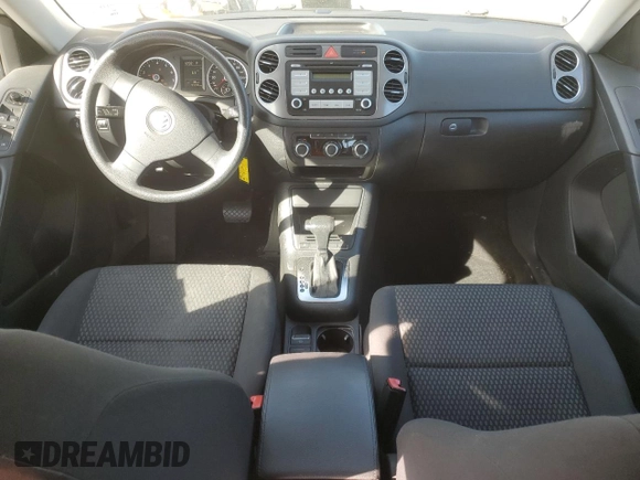 2010 Volkswagen Tiguan S with VIN WVGAV7AX9AW519312, listed as a Copart auction lot 48633055 with 94,740 mi miles and Salvage title. Bid and sale history available at DreamBid. Image 8.