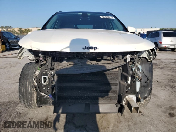 2018 Jeep Compass Latitude with VIN 3C4NJCBB9JT318383, listed as a Copart auction lot 53422815 with 98,482 mi miles and Salvage Title. Bid and sale history available at carsss.com. Image 5.