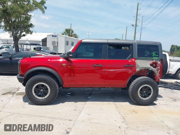 2024 Ford Bronco Badlands with VIN 1FMEE9BP0RLA41564, listed as a IAAI auction lot 42069579 with 3,681 mi miles and . Bid and sale history available at DreamBid. Image 15.