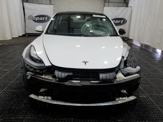 2022 Tesla Model 3 with VIN 5YJ3E1EA6NF370092, listed as a Copart auction lot 54396245 with 98,048 mi miles and Clean Title. Bid and sale history available at DreamBid. Image 5.