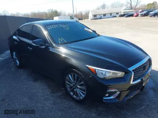 2020 Infiniti Q50 3.0t LUXE with VIN JN1EV7AR5LM250864, listed as a IAAI auction lot 40927003 with 57,534 mi miles. Bid and sale history available at carsss.com. Image 1.