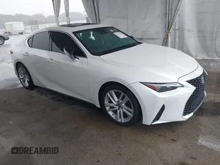 2021 Lexus IS 300 z VIN JTHCA1D2XM5112467, wystawiony jako IAAI lot #41944802 z przebiegiem 53 333 mil mil oraz . Historia ofert i sprzedaży dostępna na DreamBid. Obrazek 1.
