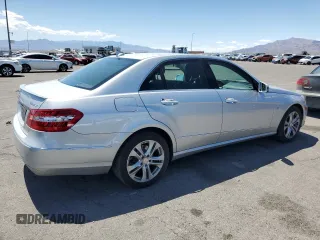 2011 Mercedes-Benz E 350 Luxury z VIN WDDHF2EB7BA381663, wystawiony jako Copart lot #56418105 z przebiegiem 122 943 mil mil oraz Szkoda całkowita • Salvage title. Historia ofert i sprzedaży dostępna na DreamBid. Obrazek 3.