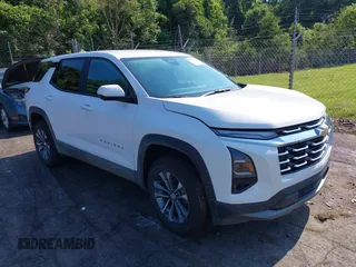 2025 Chevrolet Equinox AWD LT with VIN 3GNAXPEG9SL174791, listed as a IAAI auction lot 42616507 with 4,499 mi miles and . Bid and sale history available at DreamBid. Image 1.