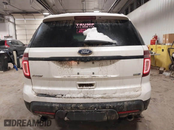 2013 Ford Explorer Sport with VIN 1FM5K8GT2DGC24829, listed as a IAAI auction lot 41722533 with 124,240 mi miles and . Bid and sale history available at carsss.com. Image 17.
