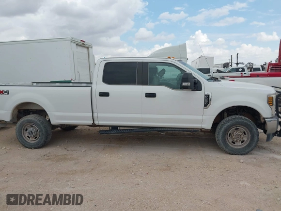 2019 Ford F-250 XL with VIN 1FT7W2B62KED14801, listed as a IAAI auction lot 42523552 with 268,169 mi miles and . Bid and sale history available at DreamBid. Image 13.
