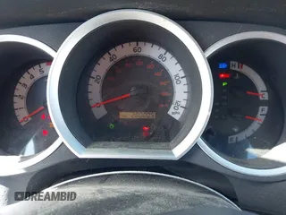 2015 Toyota Tacoma with VIN 3TMLU4EN0FM194841, listed as a IAAI auction lot 41860349 with 200,005 mi miles and . Bid and sale history available at DreamBid. Image 7.