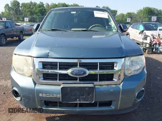 2011 Ford Escape XLS with VIN 1FMCU0C78BKA78085, listed as a IAAI auction lot 42556934 with 118,017 mi miles and . Bid and sale history available at DreamBid. Image 6.