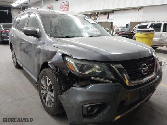 2017 Nissan Pathfinder SL with VIN 5N1DR2MN5HC686888, listed as a IAAI auction lot 41861257 with 134,437 mi miles. Bid and sale history available at carsss.com. Image 1.