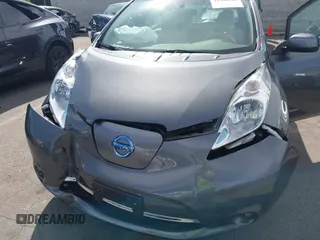 2017 Nissan LEAF S with VIN 1N4BZ0CP1HC302579, listed as a IAAI auction lot 41920542 with 37,462 mi miles. Bid and sale history available at carsss.com. Image 6.
