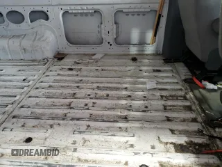 2018 Nissan NV Cargo S z VIN 1N6BF0LY5JN810069, wystawiony jako Copart lot #43775445 z przebiegiem 257 977 mil mil oraz Szkoda całkowita • Salvage title. Historia ofert i sprzedaży dostępna na DreamBid. Obrazek 11.