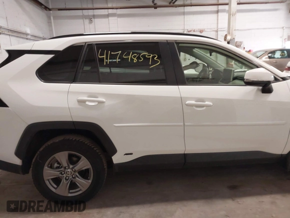 2023 Toyota RAV4 Hybrid XLE with VIN JTMRWRFV1PD180055, listed as a IAAI auction lot 41748593 with 40,487 mi miles. Bid and sale history available at carsss.com. Image 13.