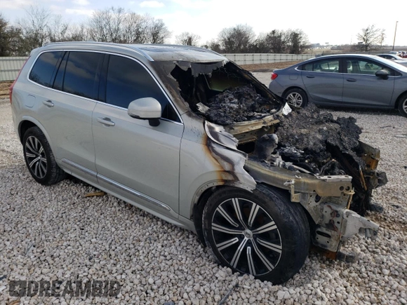 2020 Volvo XC90 Inscription with VIN YV4A22PL5L1556858, listed as a Copart auction lot 39156973 with Not Provided miles. Bid and sale history available at carsss.com. Image 4.