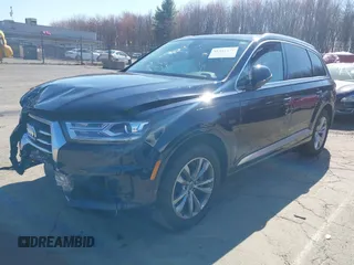 2017 Audi Q7 Premium Plus z VIN WA1LAAF79HD020038, wystawiony jako IAAI lot #41911171 z przebiegiem 51 317 mil mil oraz . Historia ofert i sprzedaży dostępna na DreamBid. Obrazek 17.