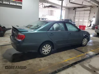 2005 Toyota Camry LE z VIN 4T1BE30K75U432514, wystawiony jako Copart lot #58487885 z przebiegiem 223 106 mil mil oraz Szkoda całkowita • Salvage title. Historia ofert i sprzedaży dostępna na DreamBid. Obrazek 3.
