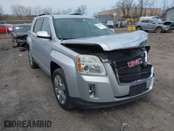 2015 GMC Terrain SLT with VIN 2GKFLXE38F6217989, listed as a IAAI auction lot 41829156 with 97,390 mi miles and . Bid and sale history available at carsss.com. Image 1.