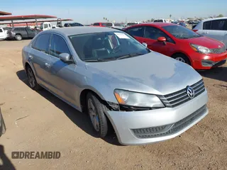 2013 Volkswagen Passat SE w/Sunroof & Nav with VIN 1VWBP7A35DC036516, listed as a IAAI auction lot 41545305 with 182,266 mi miles. Bid and sale history available at carsss.com. Image 1.