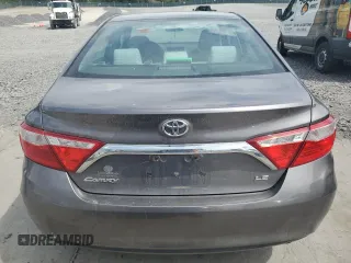 2017 Toyota Camry XLE z VIN 4T1BF1FK0HU298829, wystawiony jako Copart lot #58842085 z przebiegiem 171 569 mil mil oraz Szkoda całkowita • Salvage title. Historia ofert i sprzedaży dostępna na DreamBid. Obrazek 6.