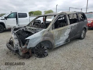 2013 Chrysler Town & Country Touring L with VIN 2C4RC1CG8DR558266, listed as a Copart auction lot 55676225 with Not Provided miles and Non Repairable. Bid and sale history available at DreamBid. Image 1.
