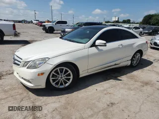 2013 Mercedes-Benz E 350 с VIN WDDKJ5KB3DF186241, выставлен на аукционе Copart как лот 64846535 с пробегом 146 403 миль миль и Чистый • Clean title. История ставок и продаж доступна на DreamBid. Изображение 1.