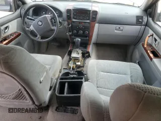 2005 Kia Sorento LX with VIN KNDJD733055403932, listed as a Copart auction lot 47476185 with 212,573 mi miles and Salvage Title. Bid and sale history available at carsss.com. Image 8.