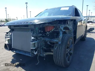 2019 Land Rover Range Rover Velar R-Dynamic SE with VIN SALYL2EXXKA217654, listed as a IAAI auction lot 42019943 with 63,332 mi miles. Bid and sale history available at carsss.com. Image 6.