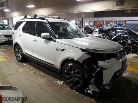 2018 Land Rover Discovery HSE with VIN SALRR2RK0JA048390, listed as a Copart auction lot 88064575 with 0 mi miles and Salvage Title. Bid and sale history available at carsss.com. Image 4.