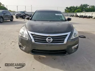 2013 Nissan Altima SL with VIN 1N4AL3AP6DN451778, listed as a Copart auction lot 57032615 with 266,713 mi miles and Salvage title. Bid and sale history available at DreamBid. Image 5.