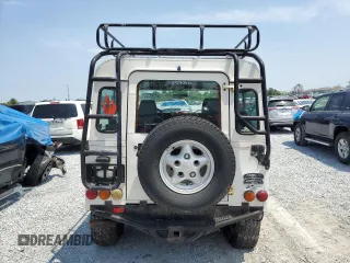 1997 Land Rover Defender with VIN SALDV3241VA126530, listed as a Copart auction lot 57291725 with Not provided miles and Clean title. Bid and sale history available at DreamBid. Image 6.