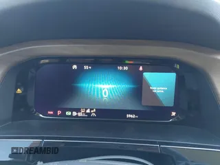 2024 Volkswagen Atlas SE с VIN 1V2JR2CA8RC622379, выставлен на аукционе IAAI как лот 41650590 с пробегом 5 962 миль миль и . История ставок и продаж доступна на DreamBid. Изображение 7.