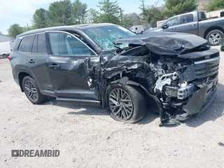 2024 Lexus TX 350 z VIN 5TDAAAB62RS000973, wystawiony jako IAAI lot #42138695 z przebiegiem 14 274 mil mil oraz . Historia ofert i sprzedaży dostępna na DreamBid. Obrazek 1.