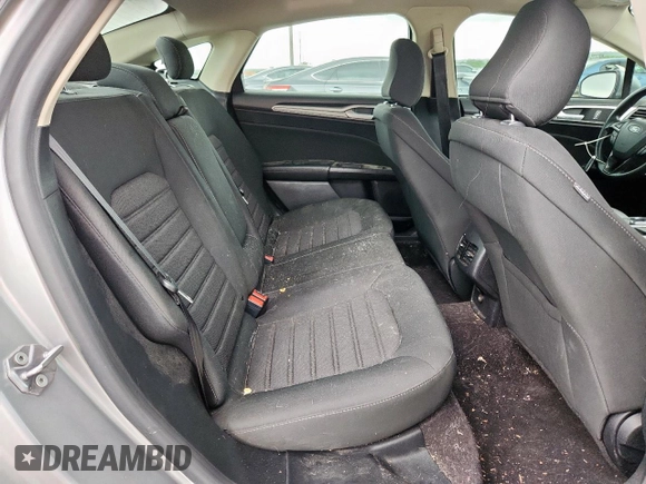 2020 Ford Fusion SE with VIN 3FA6P0HD4LR224878, listed as a Copart auction lot 61371885 with 68,129 mi miles and Clean title. Bid and sale history available at DreamBid. Image 10.