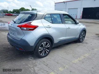 2020 Nissan Kicks SV with VIN 3N1CP5CV6LL509775, listed as a IAAI auction lot 41940662 with 1 mi miles. Bid and sale history available at carsss.com. Image 4.