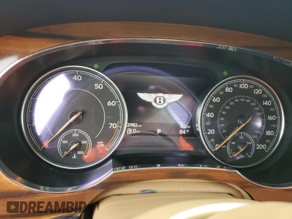 2019 Bentley Bentayga V8 z VIN SJAAM2ZV6KC025300, wystawiony jako Copart lot #81313854 z przebiegiem 2 982 mil mil oraz Szkoda całkowita • Salvage title. Historia ofert i sprzedaży dostępna na DreamBid. Obrazek 9.